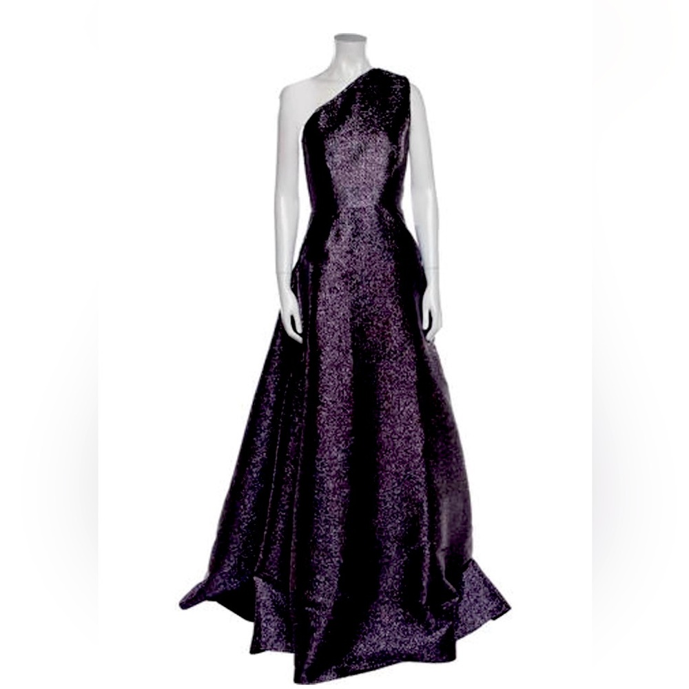 Alex Perry Exquisite Gown